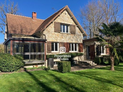 Luxury home in Thoiry, Yvelines