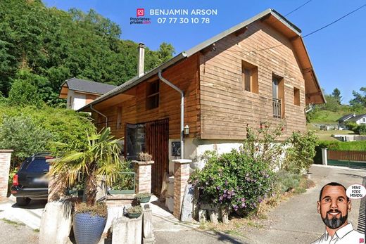 Maison de luxe à Chambéry, Savoie