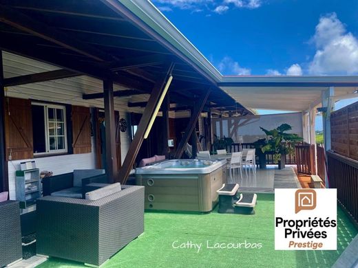 Villa in Petit-Bourg, Guadeloupe