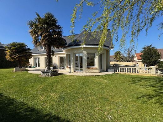 Luxury home in Goderville, Seine-Maritime