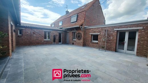 Rural or Farmhouse in Saint-André-lez-Lille, North