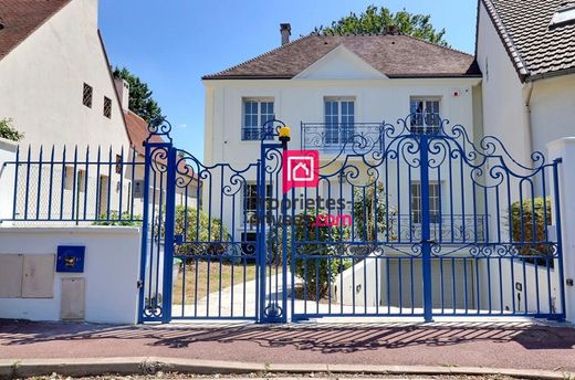 Luxe woning in Antony, Hauts-de-Seine