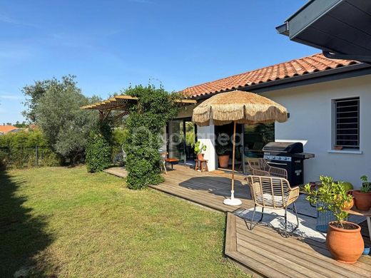 منزل ﻓﻲ Seignosse, Landes