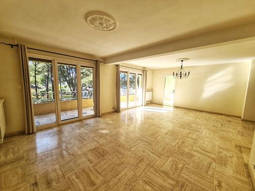 Apartment in Sanary-sur-Mer, Var