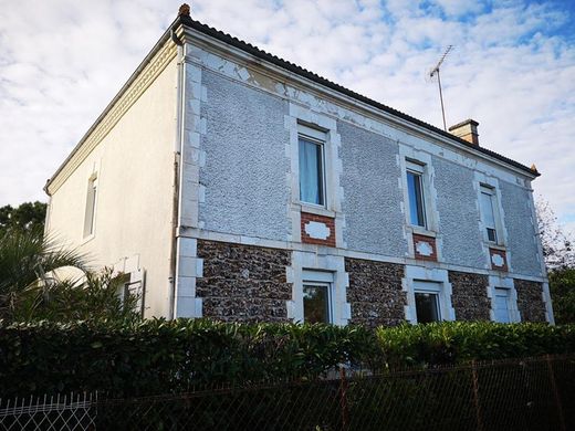 Villa in Saugnacq, Landes