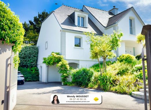 Luxus-Haus in Theix, Morbihan