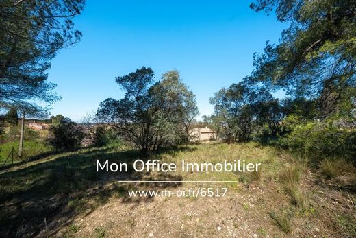 Land in Aix-en-Provence, Bouches-du-Rhône