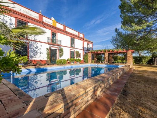 セビリア, セビリアセビリヤセヴィーリャセヴィリアのヴィラ