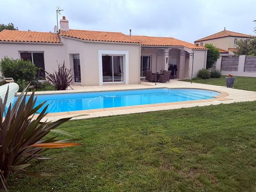 Casa de lujo en Vertou, Loira Atlántico