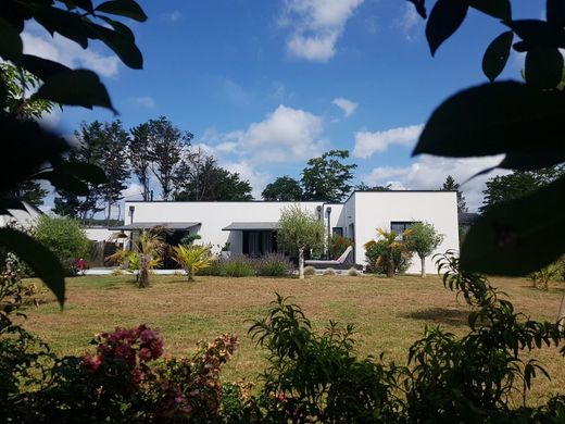 Maison de luxe à Trélissac, Dordogne