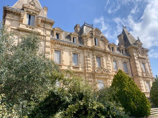 Castillo en Béziers, Herault
