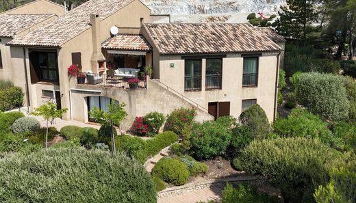 Luxus-Haus in Esparron-de-Verdon, Alpes-de-Haute-Provence