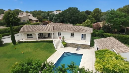 Maison de luxe à Caumont-sur-Durance, Vaucluse