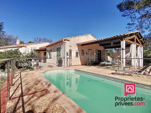 Luxury home in Saint-Maximin-la-Sainte-Baume, Var