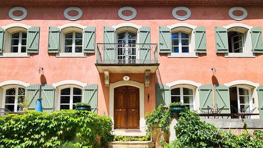 Maison de luxe à Carcassonne, Aude