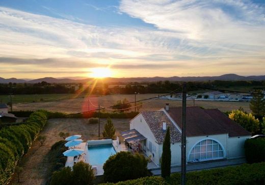 Элитный дом, Barjac, Gard