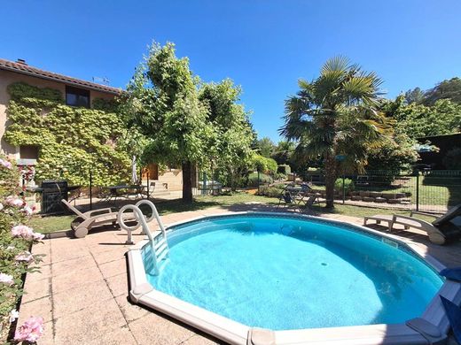 Saint-Symphorien-d'Ozon, Rhôneの高級住宅