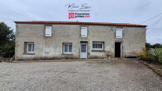 منزل ﻓﻲ Saint-Vincent-sur-Jard, Vendée