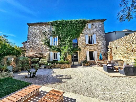 Элитный дом, Boucoiran, Gard