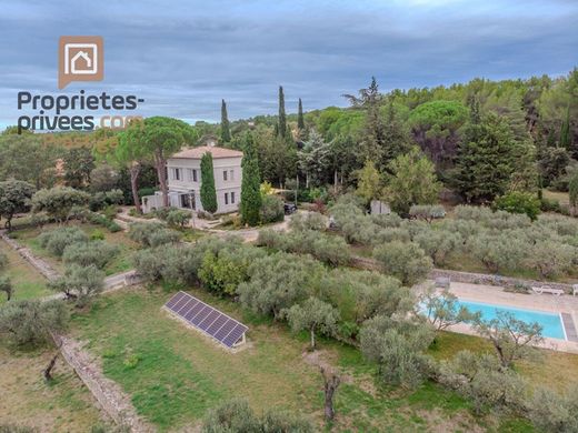 Villa in L'Isle-sur-la-Sorgue, Vaucluse