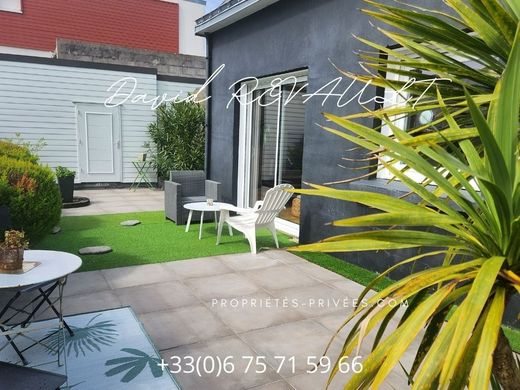 Luxury home in Vannes, Morbihan