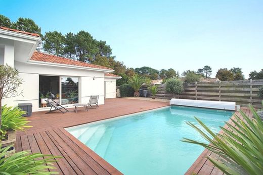 Maison de luxe à Arès, Gironde