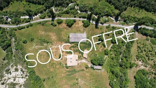 ‏בתי יוקרה ב  Serres, Hautes-Alpes