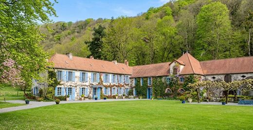 Luxury home in Siradan, Hautes-Pyrénées