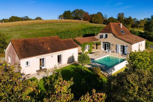 Элитный дом, Salies-de-Béarn, Pyrénées-Atlantiques