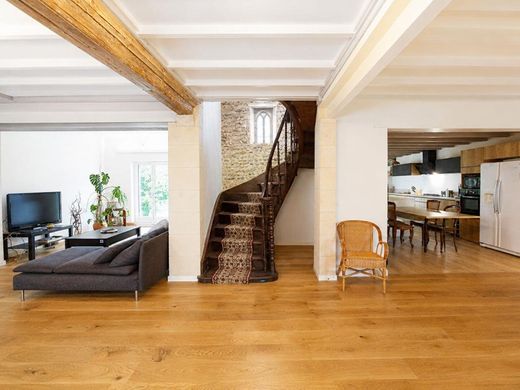 Luxury home in Souprosse, Landes