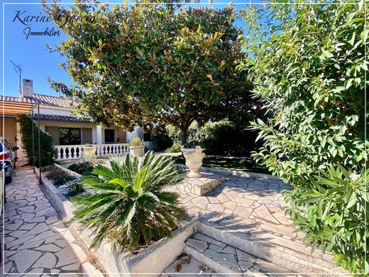 Luxury home in Hyères, Var