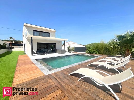 Luxury home in Puget-sur-Argens, Var