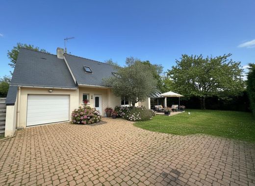 Casa de lujo en Thouaré-sur-Loire, Loira Atlántico