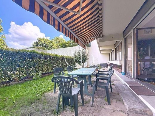 Apartment in Villejuif, Val-de-Marne