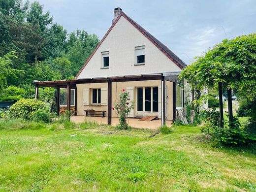 Luxury home in Houdan, Yvelines