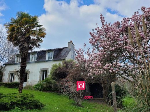 Вилла, La Forêt-Fouesnant, Finistère