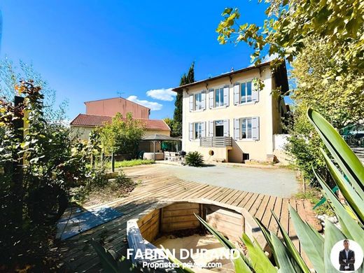 Maison de luxe à Puget-sur-Argens, Var