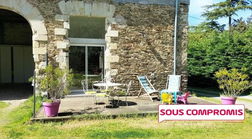 Maison de luxe à Saint-Sylvain-d'Anjou, Maine-et-Loire