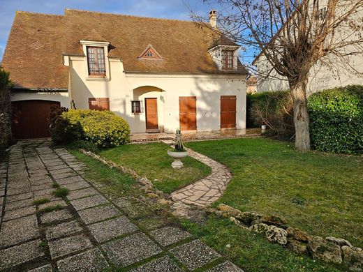 Luxe woning in Ermont, Val d'Oise