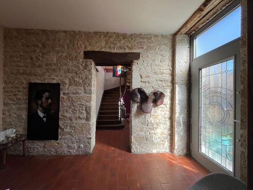 Luxury home in Revonnas, Ain