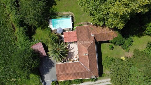 Casale a Saubrigues, Landes