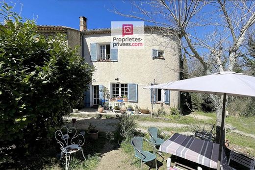 Luxe woning in Grambois, Vaucluse
