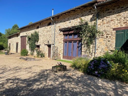 Luxury home in Bussière-Galant, Haute-Vienne