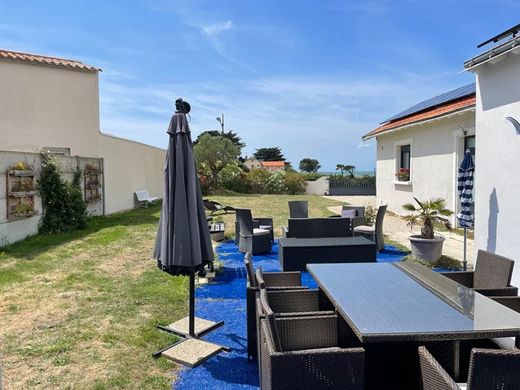 Luxury home in La Bernerie-en-Retz, Loire-Atlantique