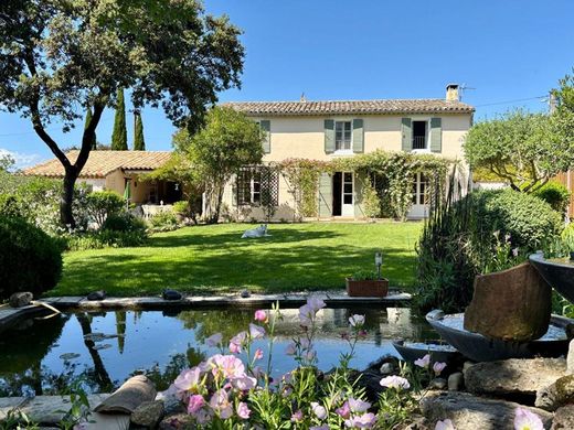 Country House in Uzès, Gard