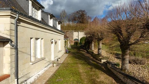 Villa in Luynes, Indre and Loire