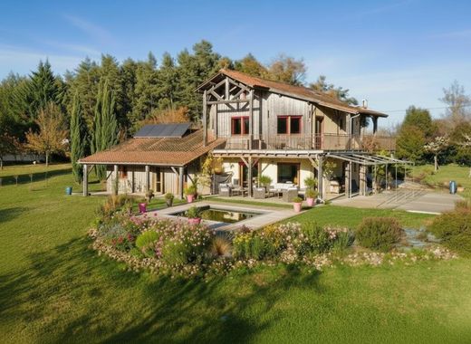 Luxus-Haus in Plazac, Dordogne