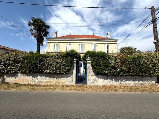 Casa de luxo - Corme-Écluse, Charente-Maritime