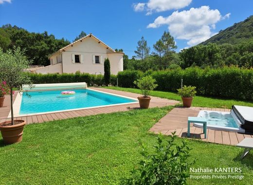 Luxury home in Vins-sur-Caramy, Var