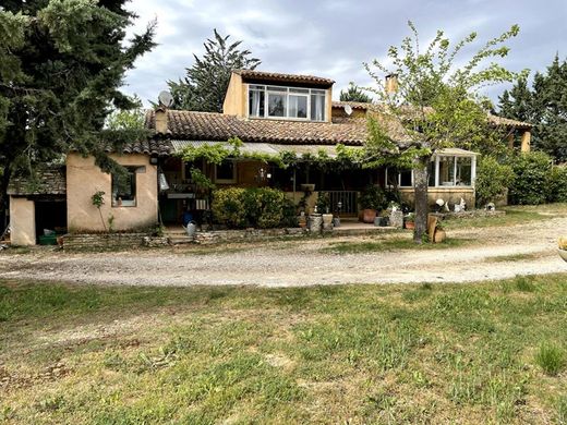 Luxus-Haus in Villars, Vaucluse